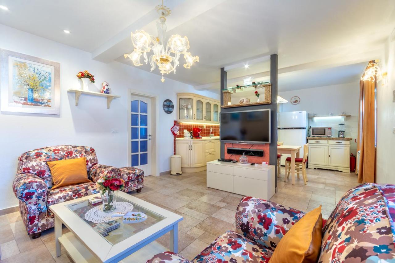 Apartments Villa Camellia - Adults Only 苏佩塔尔 外观 照片